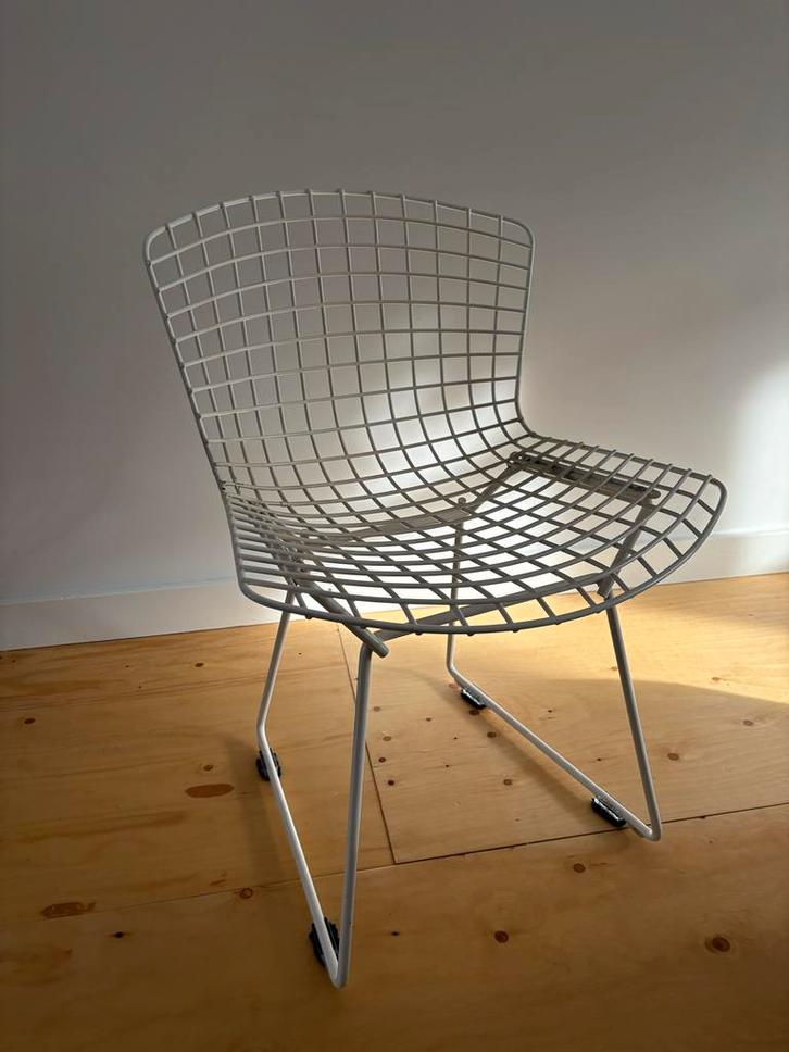 8 Bertoia draadstoelen voor Knoll - Vintage design, Huis en Inrichting, Stoelen, Gebruikt, Vijf, Zes of meer stoelen, Metaal, Wit