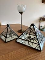Vintage glazen piramide doosjes, Verzenden