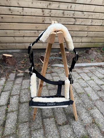 Eskadron halster maat pony beschikbaar voor biedingen