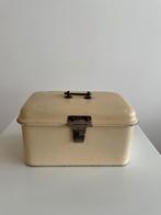 Brabantia trommeltje creme met sluiting, Antiek en Kunst, Antiek | Emaille, Ophalen