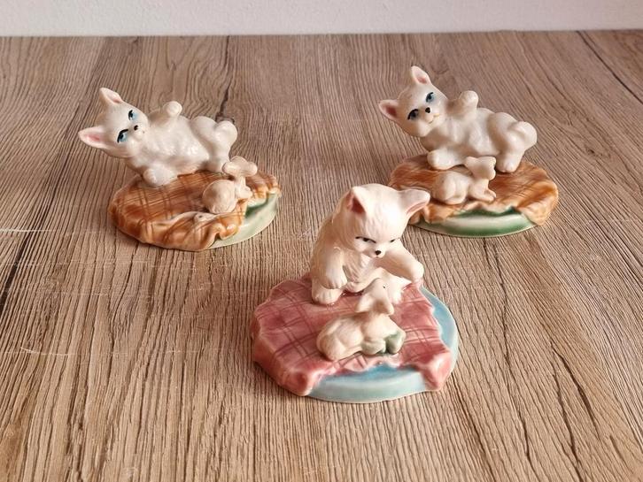 3 Prachtige Antiek Vintage Kat en Muis beelden Porselein, Verzamelen, Beelden en Beeldjes, Zo goed als nieuw, Dier, Ophalen of Verzenden