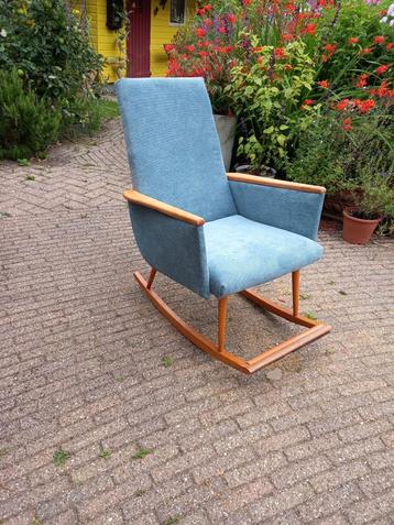 Deens  dutch design fauteuil,  schommelstoel  beschikbaar voor biedingen