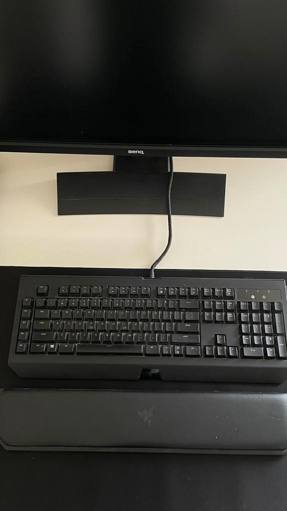 Razer BlackWidow Chroma v2 - Qwerty, Computers en Software, Toetsenborden, Zo goed als nieuw, Ophalen of Verzenden