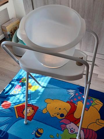 TummyTub met onderstel beschikbaar voor biedingen