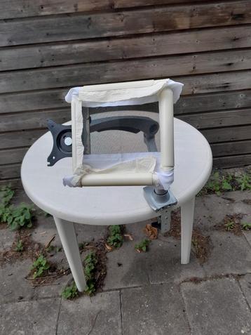 Borduur raam minder valide. beschikbaar voor biedingen