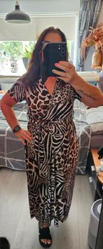 Te koop travelstof zomerjurk met korte mouwen  maat xl/ xxl, Kleding | Dames, Overige kleuren, Maat 42/44 (L), Ophalen of Verzenden