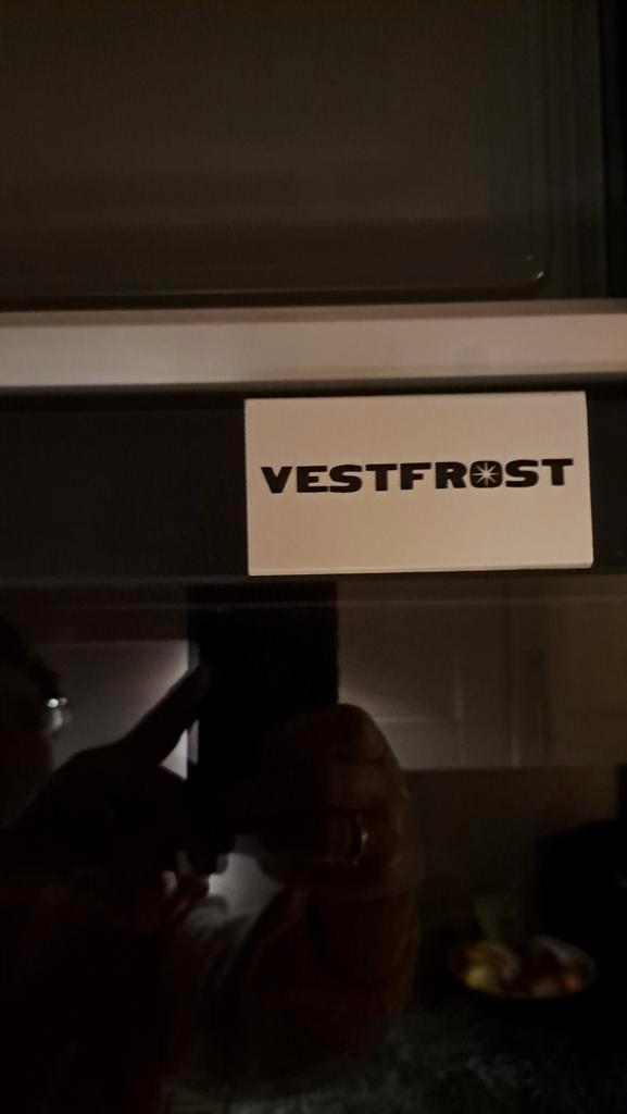 Vestfrost Wijnklimaatkast, Witgoed en Apparatuur, Koelkasten en IJskasten, Gebruikt, Zonder vriesvak, 150 tot 200 liter, 160 cm of meer