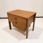 Vintage Sewing cabinet or night stand by horn collection,, Ophalen of Verzenden, Gebruikt, Minder dan 45 cm, Minder dan 55 cm