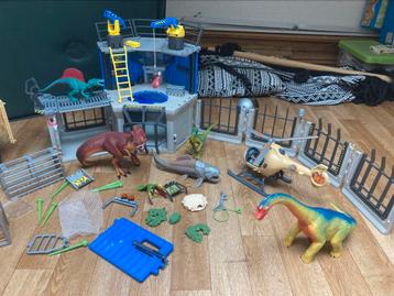 Schleich Dinosaurs  Dino-onderzoekstation beschikbaar voor biedingen
