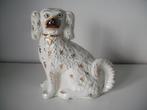 Poedel Porselein Beeldje, Hoerenhondje - Antiek - 1900, Antiek en Kunst, Ophalen of Verzenden
