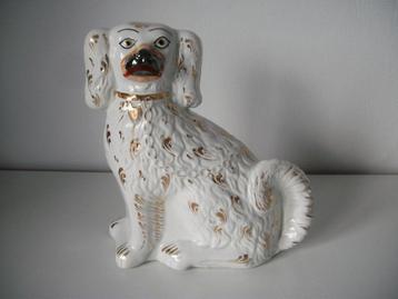 Poedel Porselein Beeldje, Hoerenhondje - Antiek - 1900 beschikbaar voor biedingen