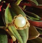 Pracht 18 karaats semi klassieke dames ring met echte parel., ., Ophalen of Verzenden, Zo goed als nieuw, Dame