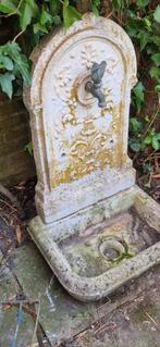 Prachtige wasbak / fontein van beton + mooie kraan(brocante), Ophalen, Gebruikt