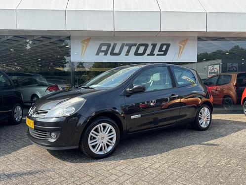 Renault Clio 2.0-16V Initiale, Auto's, Renault, Bedrijf, Te koop, Clio, ABS, Airbags, Airconditioning, Boordcomputer, Centrale vergrendeling