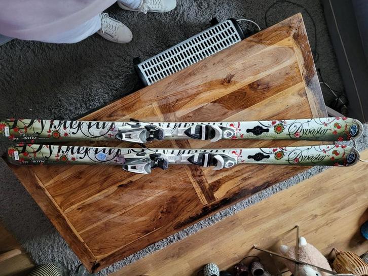 Dynastar Exclusive Active Skies + Bindings
158cm, Sport en Fitness, Skiën en Langlaufen, Zo goed als nieuw, Ski's, Skiën, Overige merken