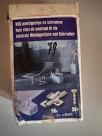 Te koop 79 Montageclips, Ophalen of Verzenden, Nieuw, Hout