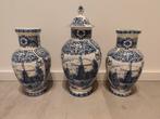 3 antieke Delftse blauwe vazen, Ophalen