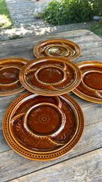 5 vintage majolica barbotine gourmet fondue barbecue borden, Huis en Inrichting, Ophalen of Verzenden, Gebruikt, Overige stijlen