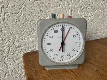 Vintage Industriële Mechanische Stopwatch Stopklok Junghans beschikbaar voor biedingen