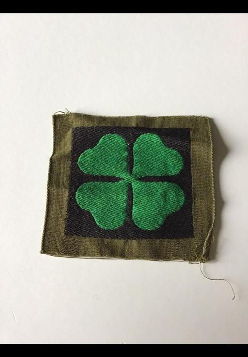 Smbleem klaver 4 bij uniform militaire dienstplicht ong 1950, Verzamelen, Militaria | Algemeen, Ophalen of Verzenden