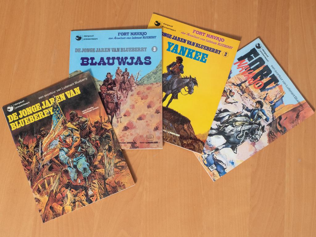 De Jonge jaren van Blueberry , Boeken, Stripboeken, Gelezen, Charlier & Giraud, Ophalen of Verzenden, Meerdere stripboeken