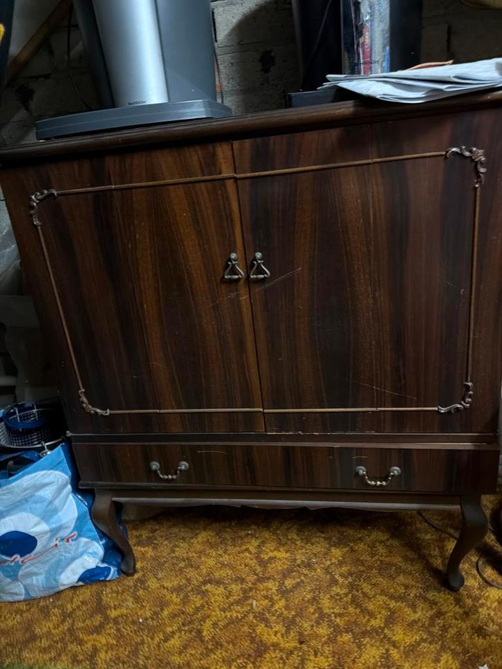 Queen Ann TV Kastje - Klassiek & Stijlvol, Huis en Inrichting, Kasten | Dressoirs, Gebruikt, 100 tot 150 cm, 25 tot 50 cm, Met lade(s)