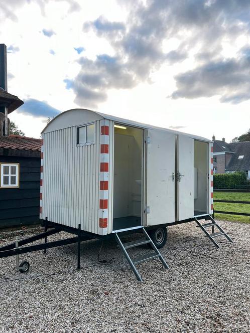 Toiletwagen WC Wagen Toilet wagen te huur, Hobby en Vrije tijd, Feestartikelen | Verhuur, Zo goed als nieuw, Overige, Ophalen of Verzenden