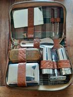 Vintage heren scheer en toilettas., Sieraden, Tassen en Uiterlijk, Toilettassen, Ophalen of Verzenden, Bruin, Heer