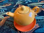 Vintage Geel/Oranje Theeservies - Theepot, Kop en Schotel, Ophalen of Verzenden