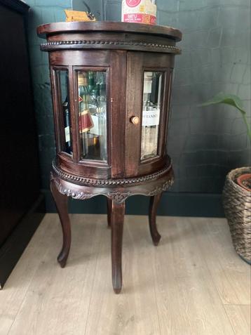 Antieke bar met afneembaar dienblad massief hout beschikbaar voor biedingen