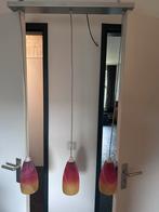 Hanglampen set van 3, glas, rood, geel, oranje licht, Huis en Inrichting, Lampen | Hanglampen, Ophalen of Verzenden, Gebruikt