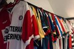Gezocht: voetbalshirts, Ophalen of Verzenden, Zo goed als nieuw