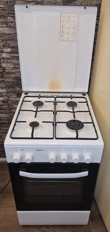 Goedwerkende Edy Gasfornuis met Elektrische Oven! beschikbaar voor biedingen