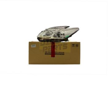 Toyota Prius Koplamp Rechts (halogeen) Origineel! 8113047510 beschikbaar voor biedingen