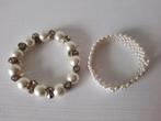 2x Parelarmbanden Parel Armbanden met Strass, Gebruikt, Wit, Kunststof of Plastic, Ophalen of Verzenden
