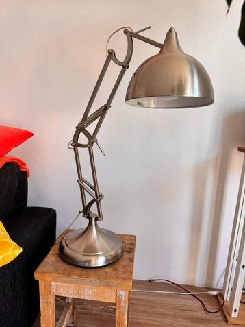 Set: tafellamp & vloerlamp Besselink Light  beschikbaar voor biedingen