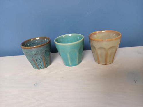 3 superleuke geglazuurde espresso kopjes - picardie model, Huis en Inrichting, Keuken | Servies, Kop(pen) en/of Schotel(s), Overige stijlen
