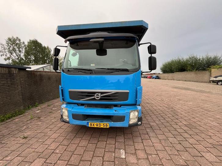 volvo incl kraan en aanhanger, Auto's, Vrachtwagens, Bedrijf, ABS, Airconditioning, Mistlampen, Volvo, Diesel, Euro 4, Handgeschakeld