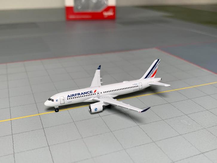 Air France Airbus A220-300 Herpa Wings schaal 1:500, Verzamelen, Luchtvaart en Vliegtuigspotten, Nieuw, Schaalmodel, Ophalen of Verzenden