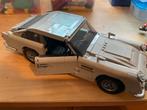 Lego James Bond 10262, Kinderen en Baby's, Speelgoed | Duplo en Lego, Ophalen, Zo goed als nieuw