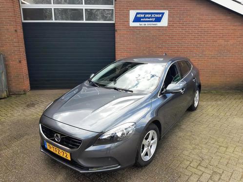 Volvo V40 1.6 T3 Momentum 2014 - 1E EIG DEALER O.H., Auto's, Volvo, Bedrijf, V40, ABS, Airbags, Airconditioning, Bluetooth, Boordcomputer