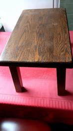 Bijzet tafeltjes, Huis en Inrichting, Tafels | Bijzettafels, Ophalen, Minder dan 45 cm, Vintage zwaar eiken hout ., 55 tot 75 cm