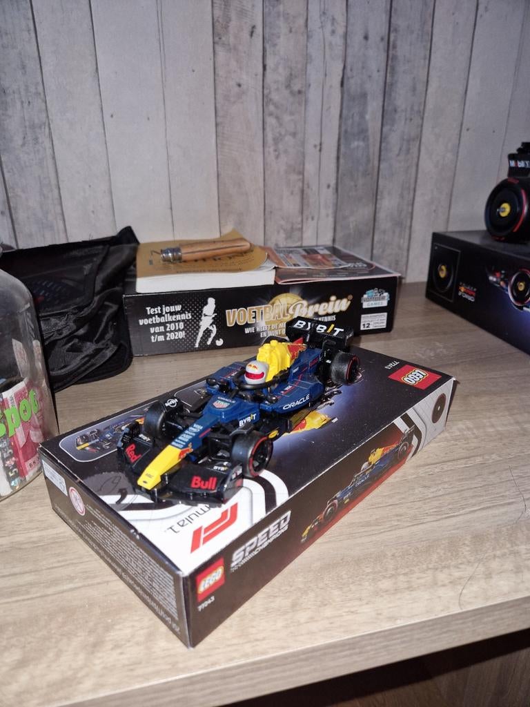 LEGO Speed Champions Red Bull Racing, Kinderen en Baby's, Speelgoed | Duplo en Lego, Ophalen, Zo goed als nieuw, Complete set
