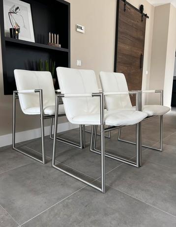 4/6 wit leder Henders & Hazel “the Frame” design stoelen. beschikbaar voor biedingen