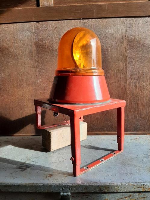 Brandweer Zwaailamp / Zwaailicht - (Bosch / Brandweerauto), Antiek en Kunst, Curiosa en Brocante, Ophalen of Verzenden