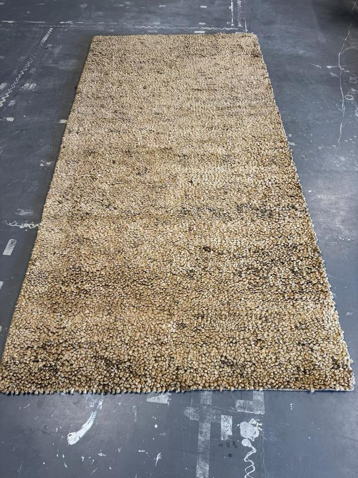 Nette Kymo SG Marble vloerkleed | Shaggy Wool Caramel, Huis en Inrichting, Stoffering | Tapijten en Kleden, Zo goed als nieuw