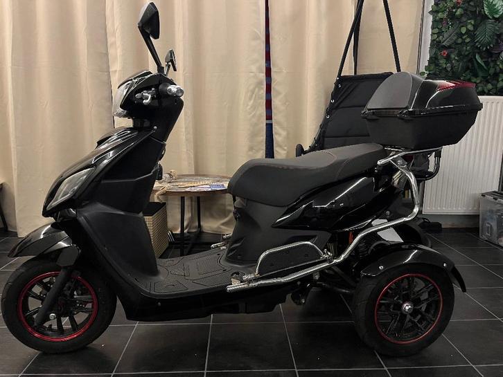 IVA T3 scootmobiel, Diversen, Brommobielen en Scootmobielen, Zo goed als nieuw, Overige merken, 46 km of meer, 16 km/u of meer