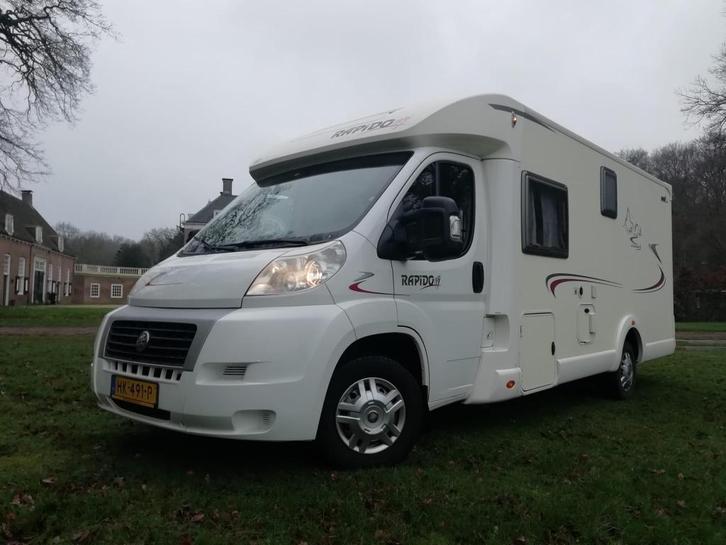 Rapido Le Randonneur 690F met 3 grote zonnepanelen en tv !!!, Caravans en Kamperen, Campers, Bedrijf, tot en met 3, Half-integraal