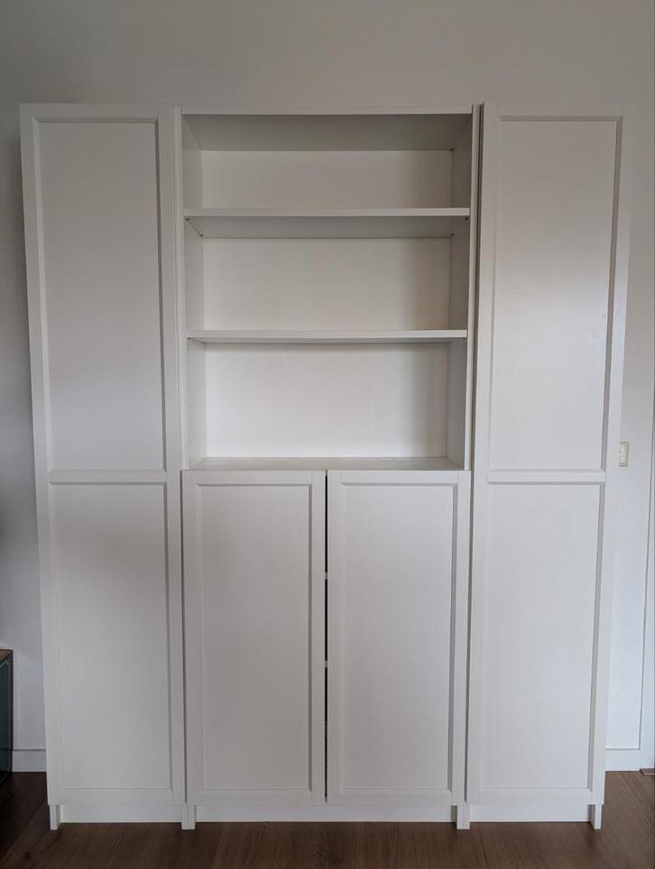Billy - Oxberg combinatie boekenkast Ikea zgan wit, Huis en Inrichting, Kasten | Boekenkasten, Zo goed als nieuw, 150 tot 200 cm