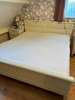 bed 180 bij 200cm, Ophalen, Gebruikt, Wit, Tweepersoons